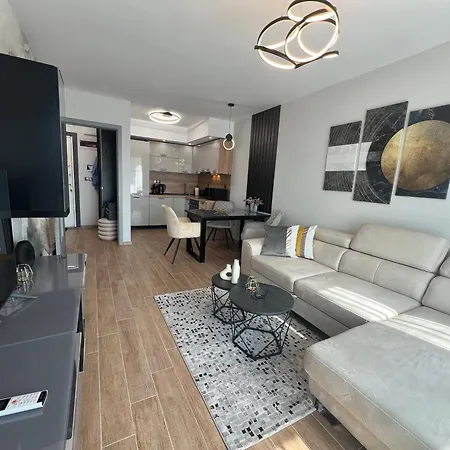 Апартаменты Luxury In *