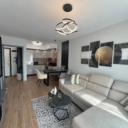 Luxury In Апартаменты Пловдив