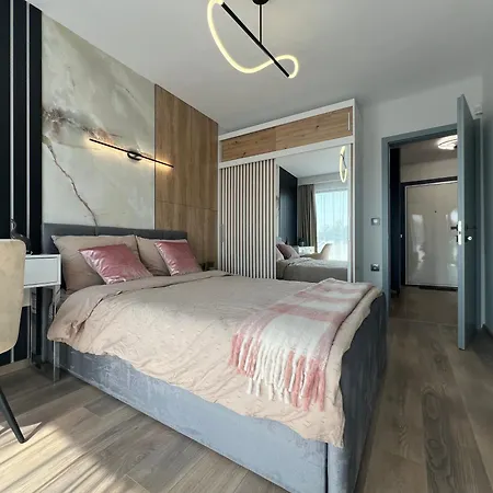 Апартаменты Luxury In *